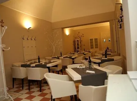 贝拉米酒店 4* 马利耶