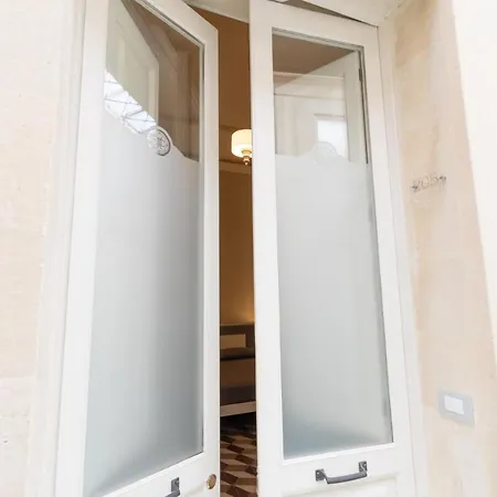 贝拉米酒店 4* 马利耶